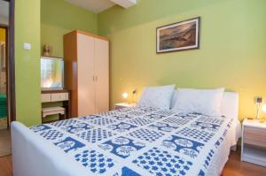 Apartments Mali Losinj - Poljana