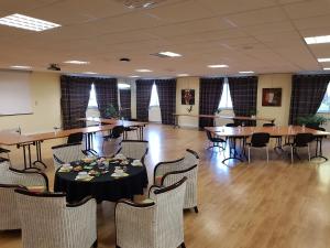 Hotels Hotel Robic - Salles de seminaires & Bar : photos des chambres