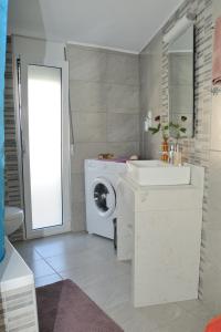 Διαμέρισμα ΑΥΡΑ με μοναδική θέα στη θάλασσα