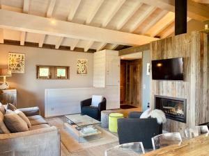 Chalets Bolquere I Chalet Boolly 5 etoiles luxe et bois I Vue montagne : photos des chambres