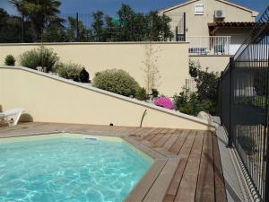 Maisons de vacances Gites Sassone, piscine, jacuzzi et vue mer panoramique sur Ajaccio : photos des chambres