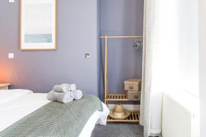 Cozy Coastal Getaway