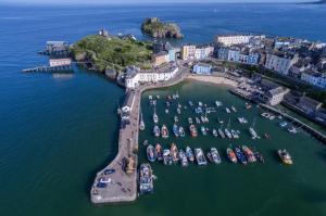 Ramsey Apartment - 2 Bedroom Apartment - Tenby
