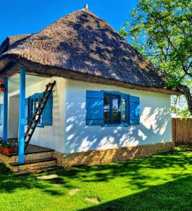 5 Chirpici - Small Traditional Resort