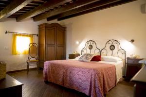 Junior Suite with Garden View room in B&B Sabir