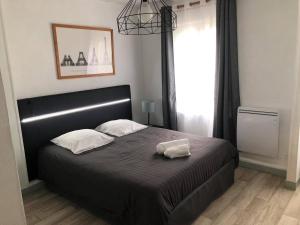 Hotels AUBERGE DE LA VOUTE : Chambre Double