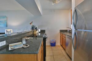 2 - Beach Club At Pass-A-Grille