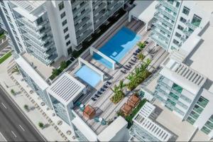 BRAND NEW TOP FLOOR IN THE HEART OF MIAMI