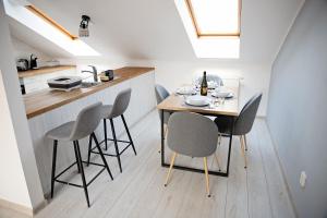 Cozy modern apartment in the Old Town - Hlavna street