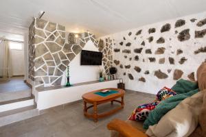 Esencia Eco-rústico Adults Only