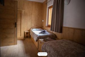 Chambre Lits Jumeaux avec Salle de Bains Privative