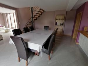 LAtelier dArthur - Gîte chaleureux avec jacuzzi.