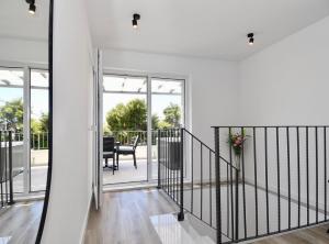 Modern Jacuzzi Apartment Mickey