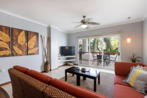 Hermoso dpto. con alberca en Mzt dentro de fraccionamiento