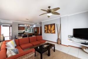 Hermoso dpto. con alberca en Mzt dentro de fraccionamiento