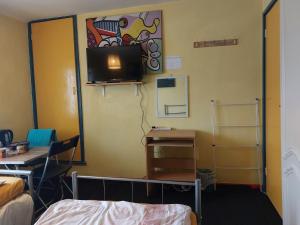 Basildon House of Muralist