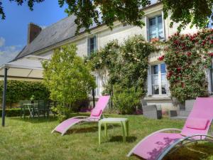 Maisons de vacances Gite Berthenay, 3 pieces, 4 personnes - FR-1-381-5 : photos des chambres