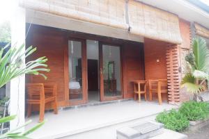 Satria House Amed