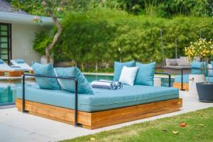 Villa Karishma - Luxury 6BR Villa Next to Berawa