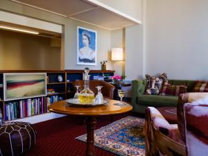 Bell Hill Apartments