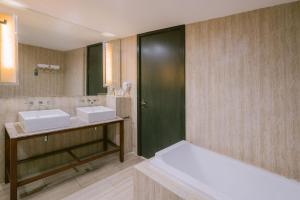 Lv8 Resort Hotel, Canggu – Updated 2023 Prices