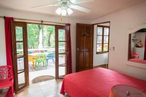 Contadora Island Inn