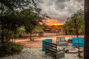 Shik Shack Backpackers