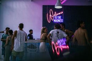 Mad Monkey Kuta Lombok