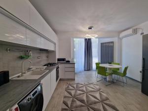 DAVA ApartHotel Pool & Spa Mamaia Nord