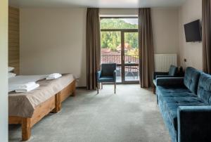 Double Room with Balcony room in Osonnya Karpaty