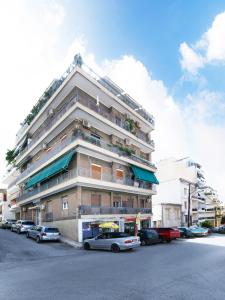 Modern Penthouse overlooking Halkis