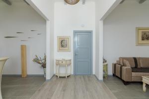 Ble Oneiro Villa CRYSTAL