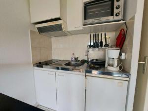 Appartement cosy 4 pers avec piscine, à 5 min de la plage - FR-1-326-761