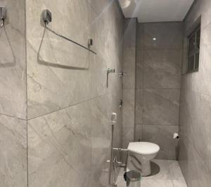 Apartamento para pessoas de família ou a negócio, Ap Lindo aconchegante no Brás próximo igreja Mundial,mercado municipal, 25 de março, templo Salomão, metro Dom Pedro ll, bancos, mercado e etc