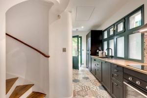 Pavillon indépendant en plein centre de Vichy pour 1 à 4 pers