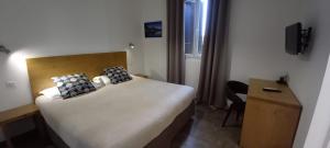 Hotels Hotel du Golfe : photos des chambres