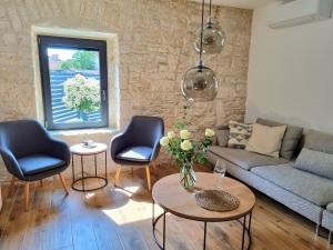 Villa Ajda with heated privat pool, jacuzzi, sauna, 4 bedroom, 4 bathroom