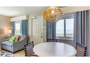 Via Roma Beach Resort