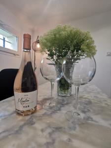 Appartements Maison de vacances L'Hote Champetre campagne arlesienne : photos des chambres