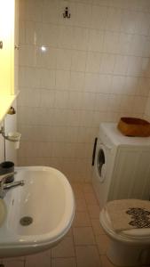 Phoeve Apt-Lovely 1-BR rental near the beach