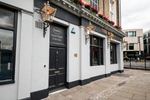 The Mitre by Innkeepers Collection