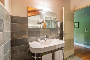 Family Room (2 Adults + 1 Child) - Annex