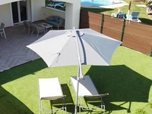 Magic Corner on Golden Mile