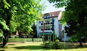 4 hvězdičkový hotel Parkhotel Klüschenberg Plau am See Německo