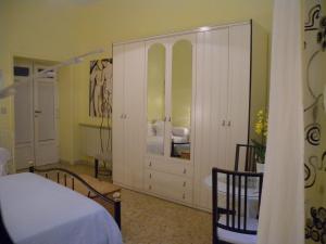 Triple Room with Shared Bathroom