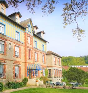 Hotels Les Camelias : photos des chambres
