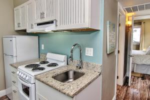 Bungalow Beach Place 1