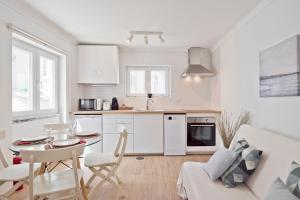 BmyGuest - Ericeira Typical Apartment