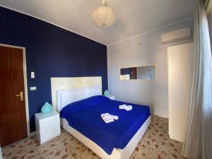 200m from the Sea - Large Private Patio with BBQ