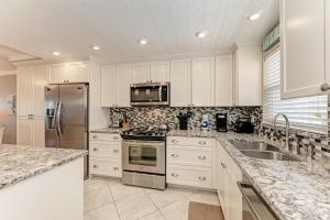 AMI Dreaming - 4200 Gulf 105